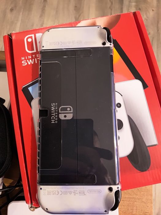 Nitendo Switch Oled odblokowana