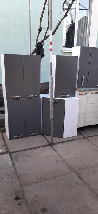 Продам кухня в хорошем состоянии пракиически новая Каменское