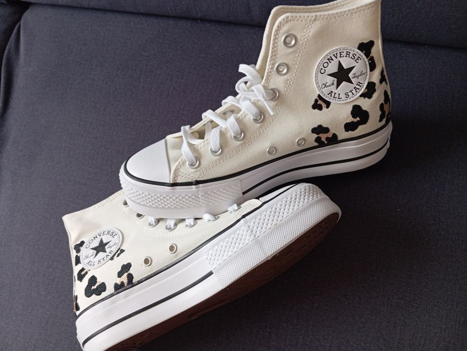 R. 37.5 Nowe damskie Buty Trampki za Kostkę Damskie Converse model CTAS