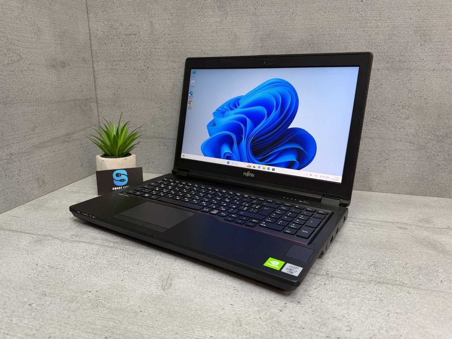 16gb ddr4/Надійний ноутбук Fujitsu H7510/512gb ssd/Quadro/i7-10850H