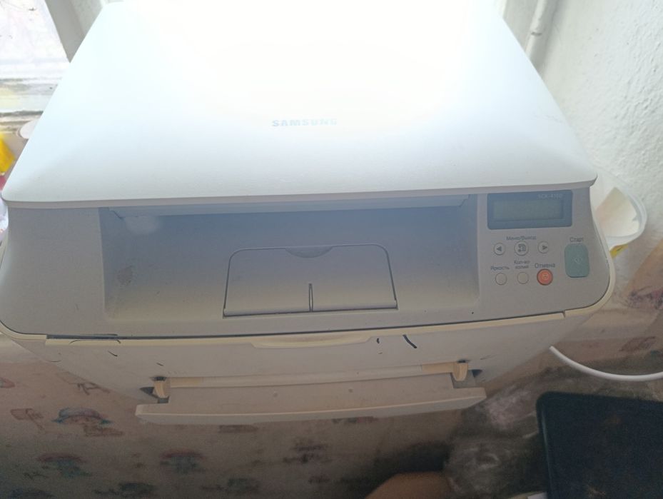 Принтер копір, працює, але є нюанси.