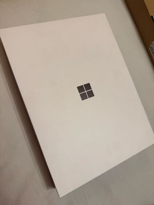 Ноутбук microsoft surface 15