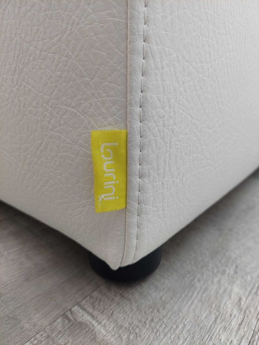 2 Pufs / ottoman (valor total pelo conjunto)