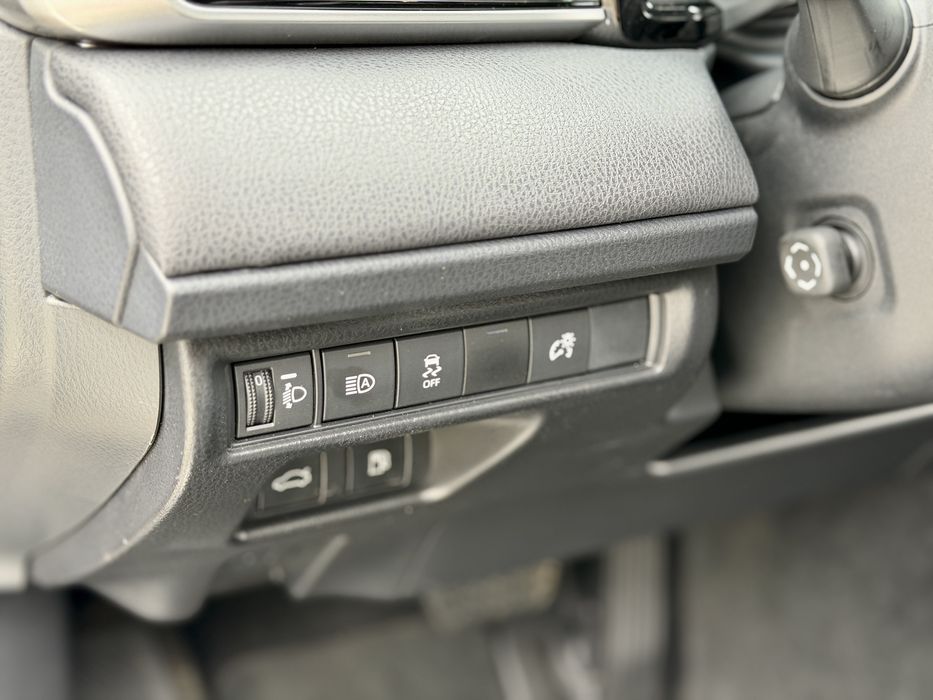 Toyota Camry Prestige Official 2024