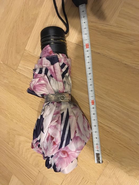 parasolka damska składana w kwiaty