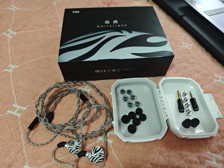 TRN White Tiger  наушники Hi- Res звучання