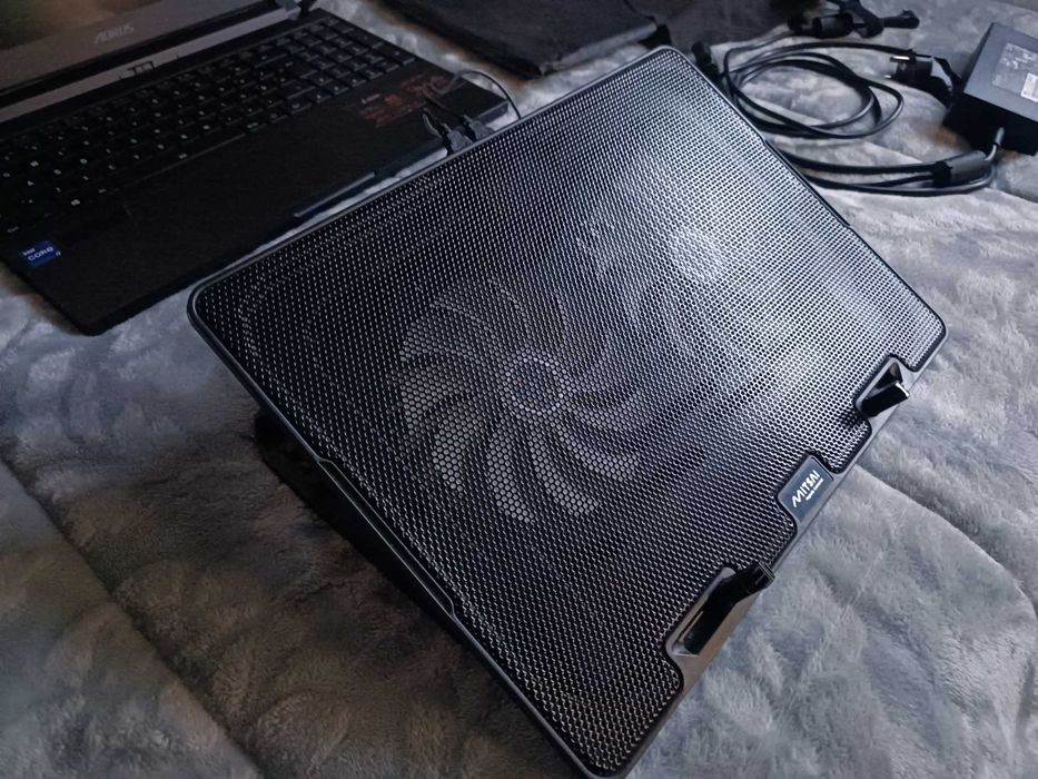 Portátil Aorus 15P KD