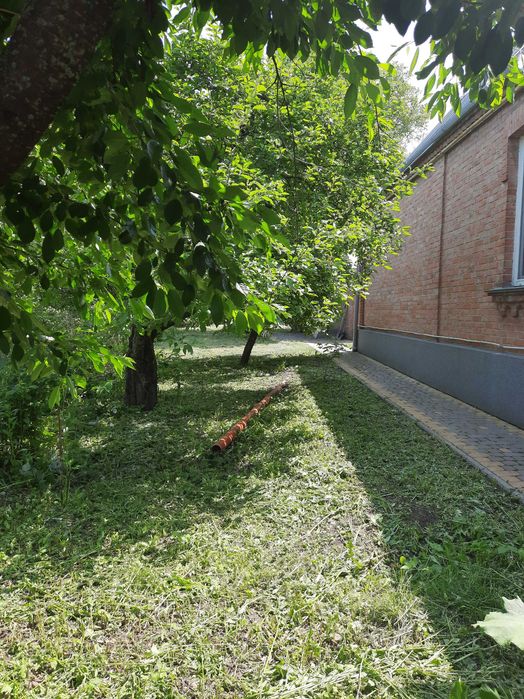 Продається якісний господарський будинок