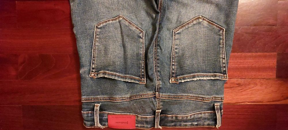 calça de ganga Stradivarius