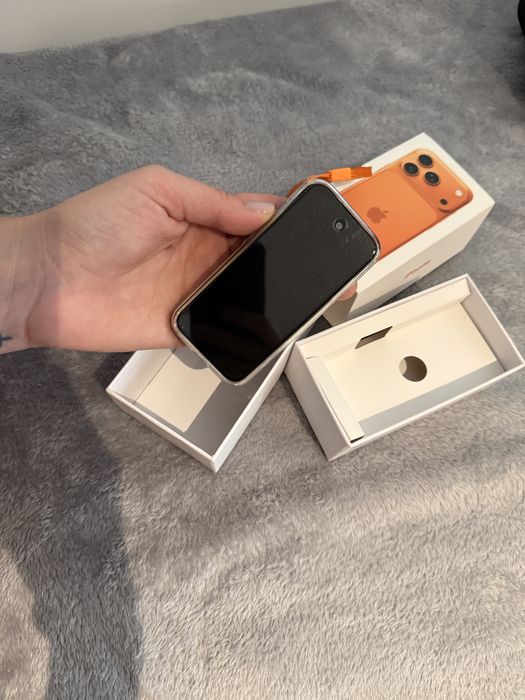 Mini telefon  robi zdjecia laczy sie internetem i jest po polsku