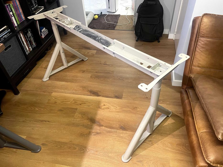 Pernas IKEA IDÅSEN - Cor descontinuada - Completa e impecável