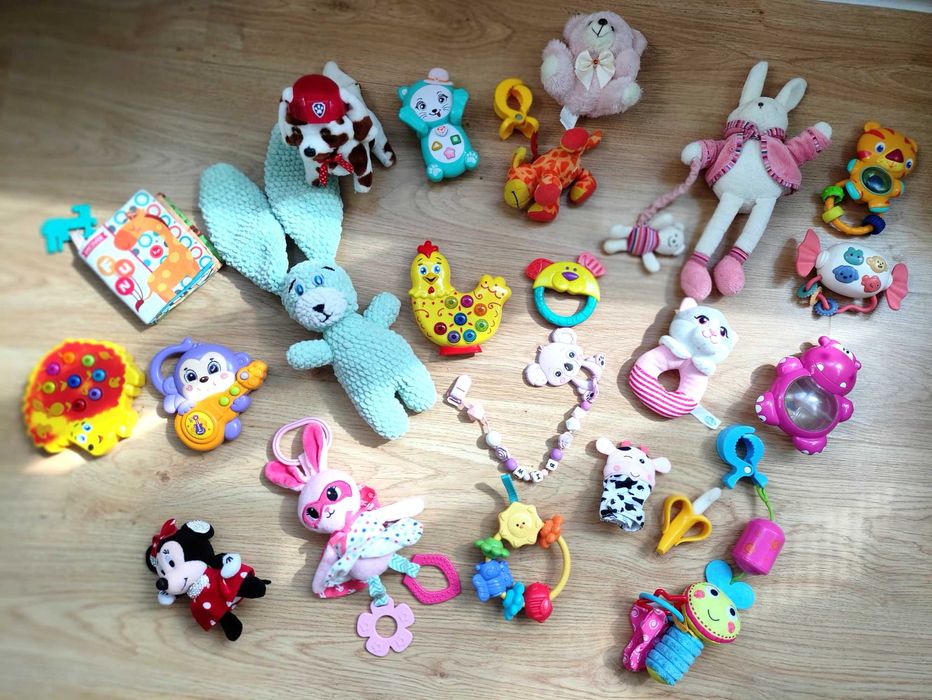 Дитячі іграшки від 0.