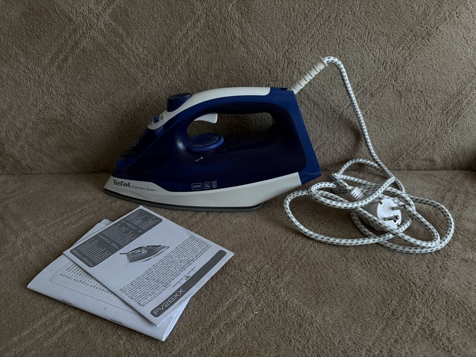 Праска Tefal FV2838E0 Express Steam