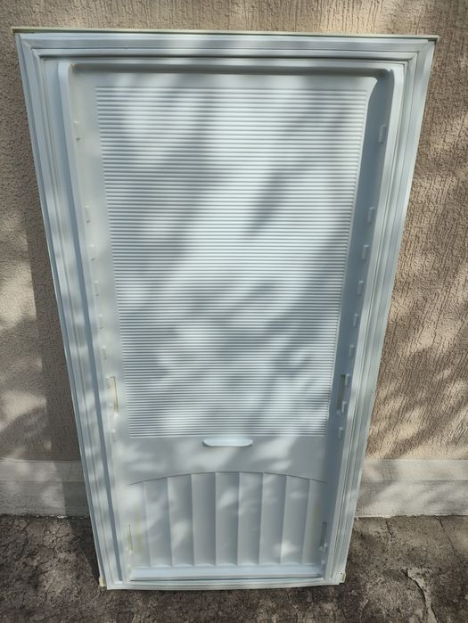 Двері  холодильника Nord; ящички овочеві,тримач дверей Liebherr