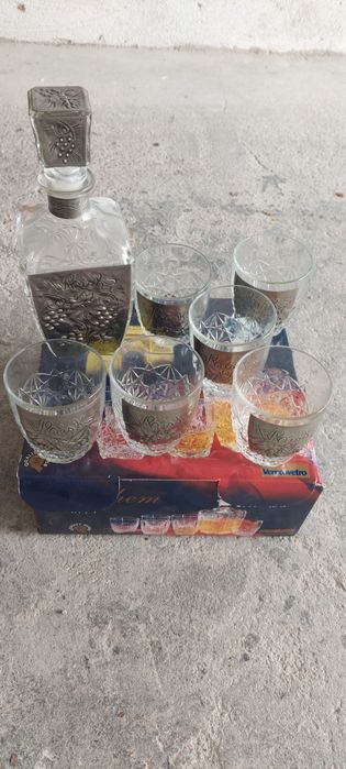 Serviço de whisky