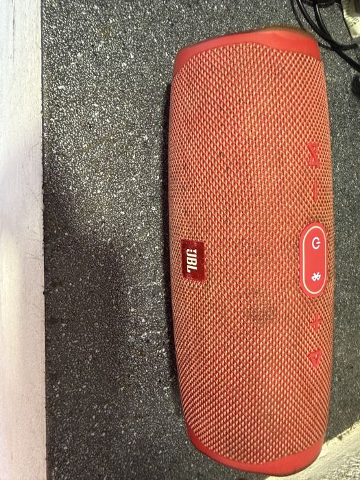 Coluna JBL charge 4