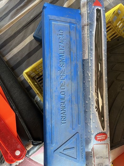 Material Automóvel