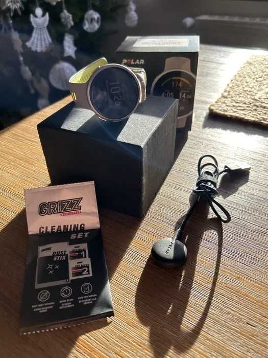 Polar Vantage V2 w zestawie