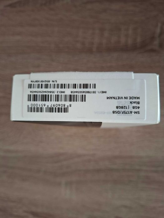 Samsung Galaxy  A17 czarny nowy.