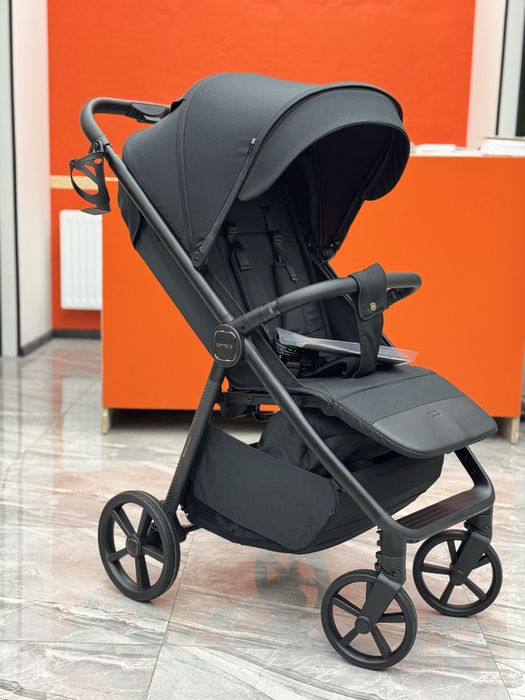 Прогулянкові візочки Cybex Carello Chicco Прогулянкова коляска Візок