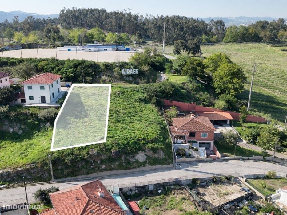 Terreno de Construção Habitacional | 825m²