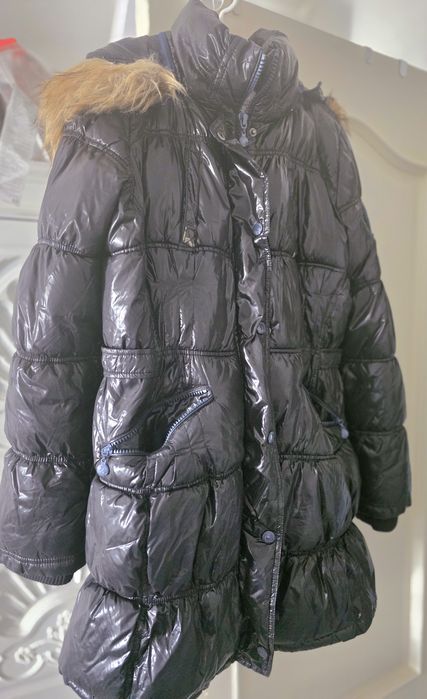 Parka azul com capucho
