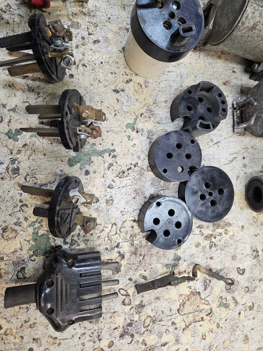 Gniazda 400 V 32 A 16 A siła retro aluminiowe