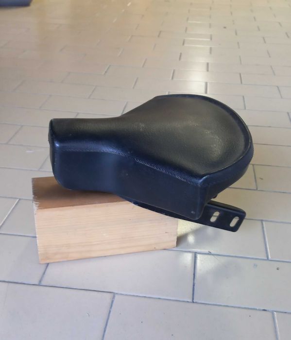 Selim original Solex. Bom estado.