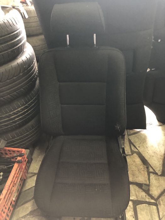 Bancos Elegance W202 carro