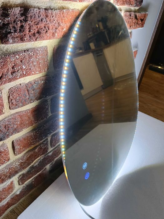 Lustro LED 45x60 Podgrzewane Anti-Fog Kształt Łezki 3 Barwy