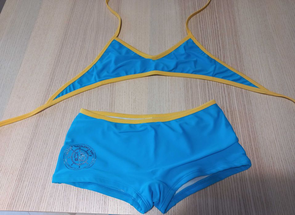 Fato de banho do Colégio Bartolomeu Dias