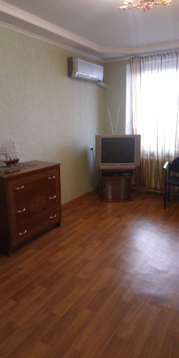 Продам однокімнатну квартиру на Соборній