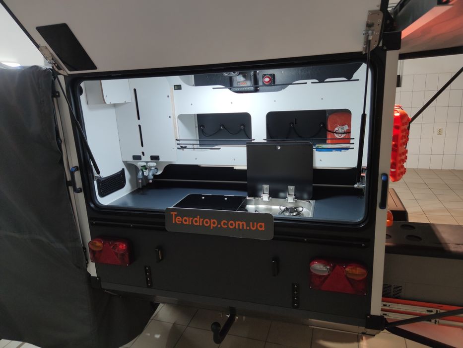 Причеп крапля, краплевидний  кемпер, причеп дача, дім на колесах, трей