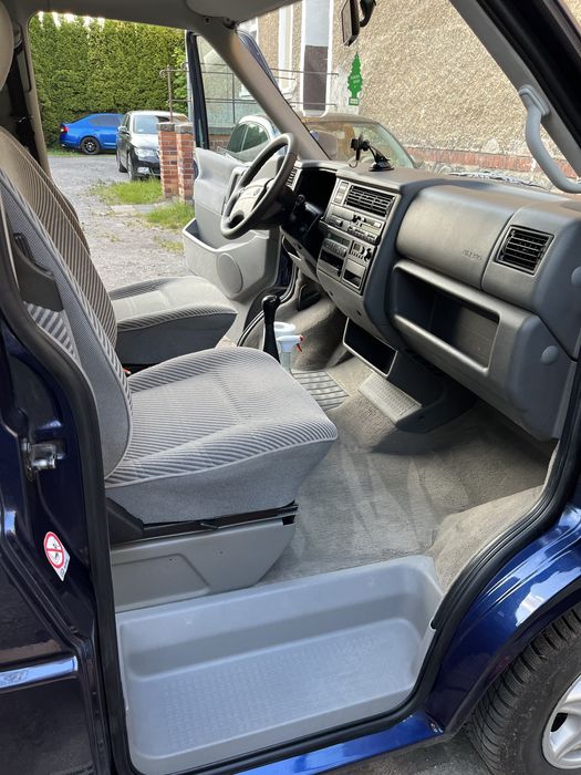 Volkswagen T4 Multivan webasto klimatyzacja hak Zadbany