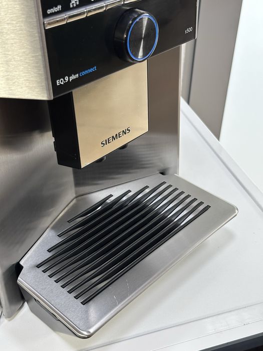 SIEMENS EQ9 plus connect s500 TI9558X1DE ekspres ciśnieniowy