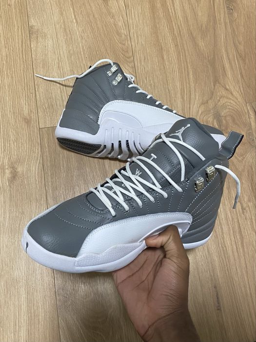 Jordan 12 disponivel
