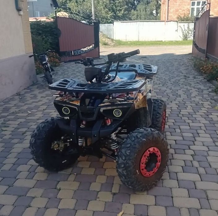 Продається квадроцикл 125 кубів