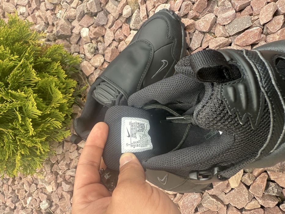 Кросівки, Nike ACG