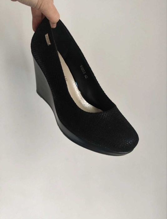 buty damskie na koturnie rozm.40
