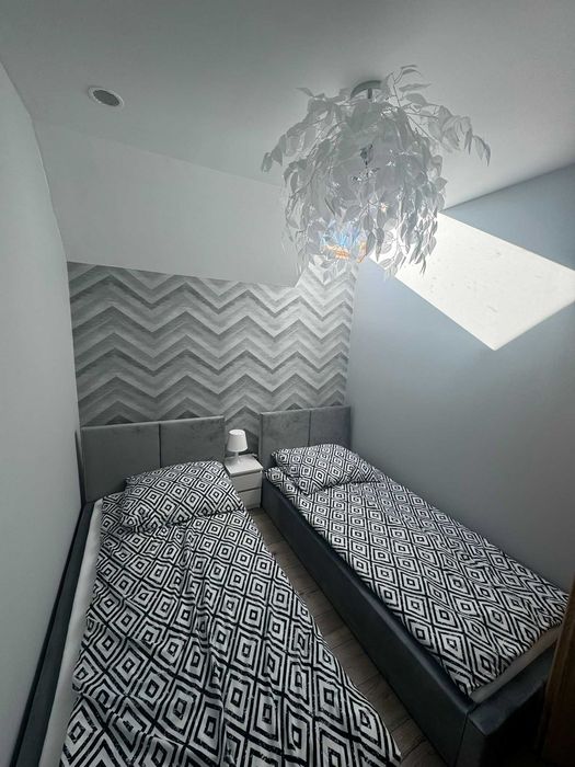 Domek nr 3 z jacuzzi (termobania), staw, sauna, 10 osób