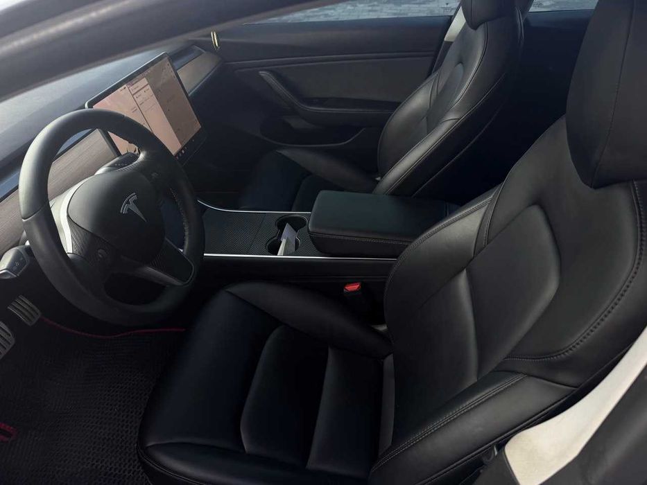 Tesla 3 2019 performance