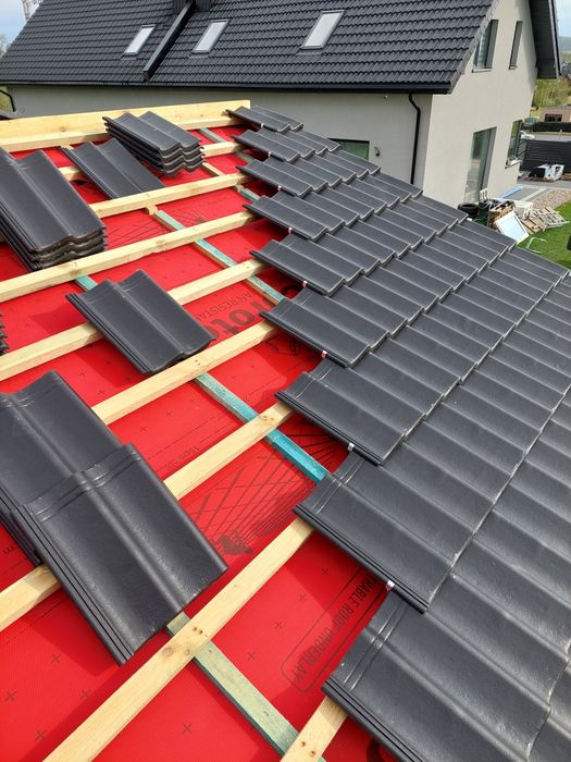 Dekarz /Cieśla / Serwis/ Demontaż eternitu / podbitka/ kominy /przecie