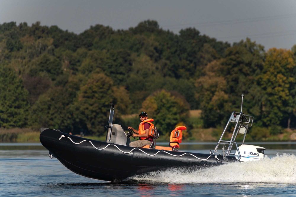 KURS STERNIK MOTOROWODNY – Egzamin na Patent Motorowodny