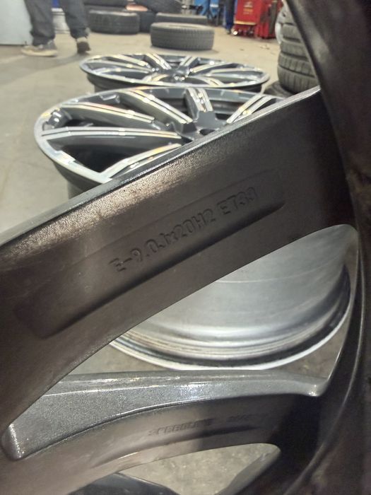 Продам комплект дисків R20  5*112 AUDI Q7,Q8