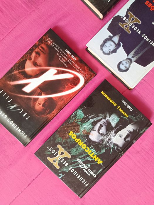 5 Livros fabulosos  ( FICHEIROS SECRETOS  - X )