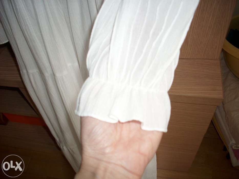 Vestido Branco - Feito à Mão