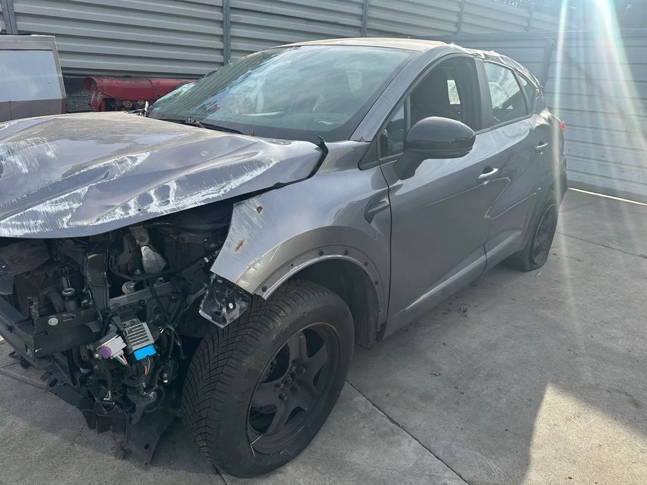 RENAULT CAPTUR 1.5 BLUE DCI DE 2022 (CENTRO DE ABATE)