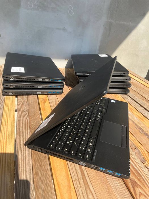 Склад Ноутбуки , ноутбук і5 і7 з Германії . Dell великий вибір