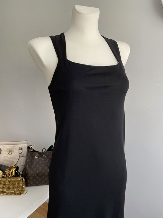 Czarna sukienka Mango XS