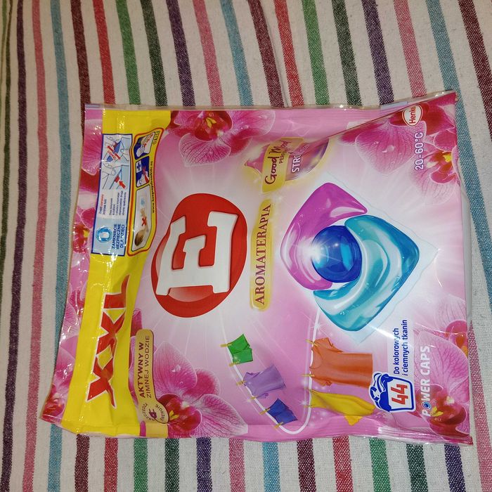 Kapsułki do prania E mega  JAKOŚĆ ! MEGA CENA !